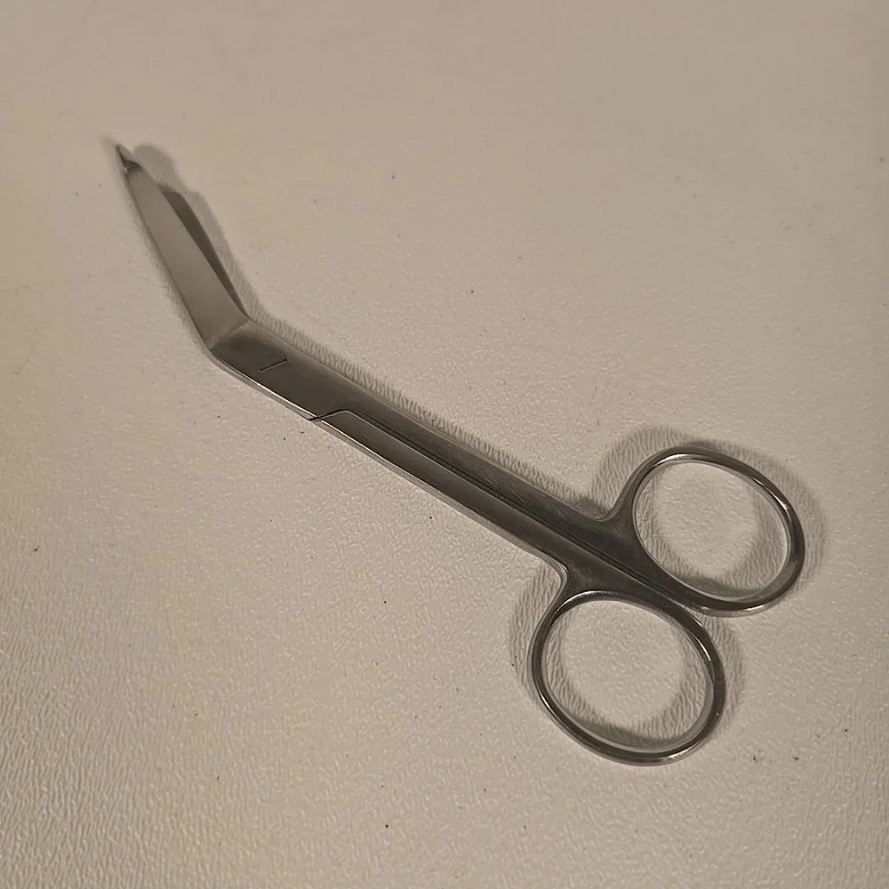Stainless Steel Bandage Scissors 5-1/2